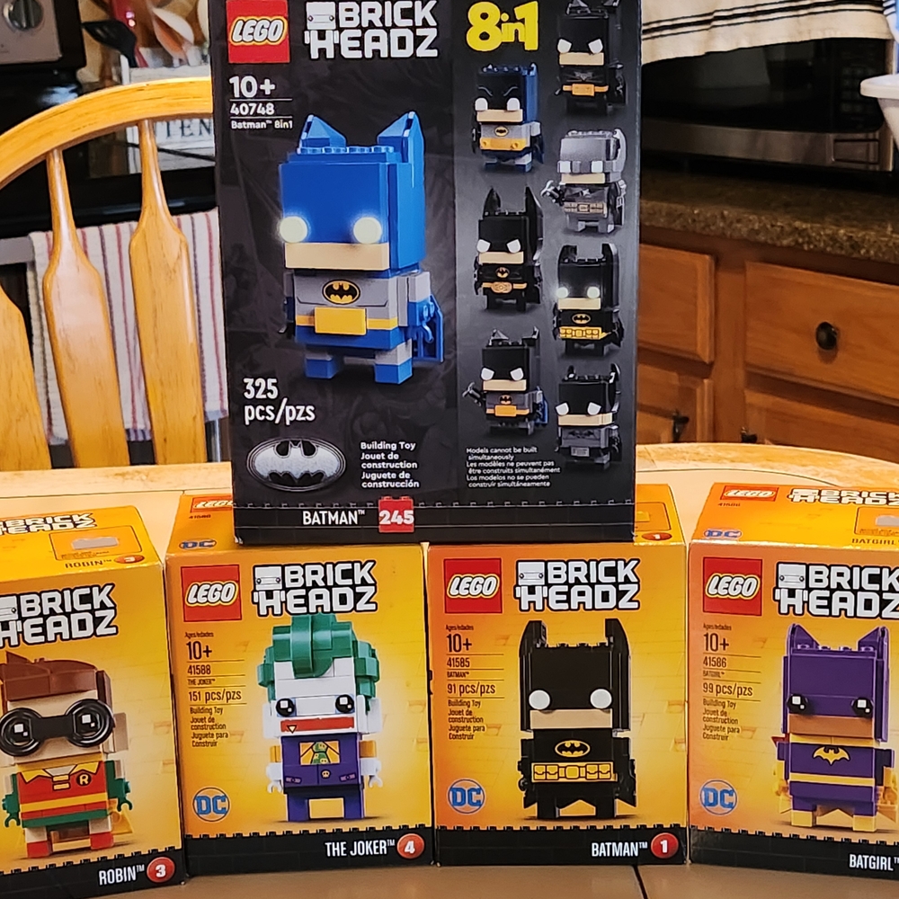 Lego Black and Yellow Building Set